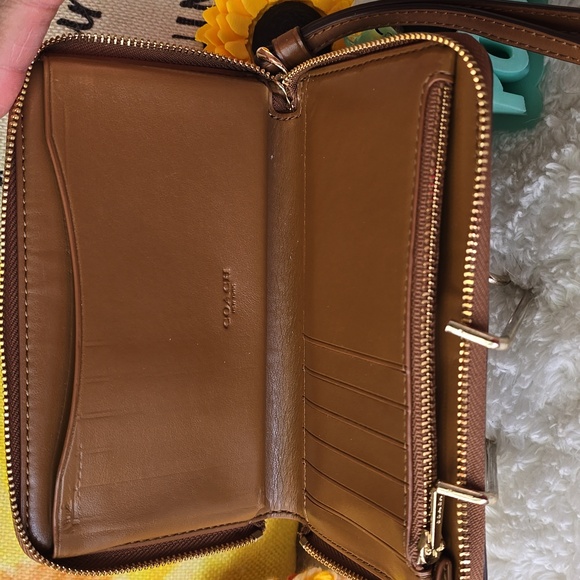🍍🍍 LOW START Coach Signature PVC Brown Wallet Wristlet NWT - Picture 4 of 16